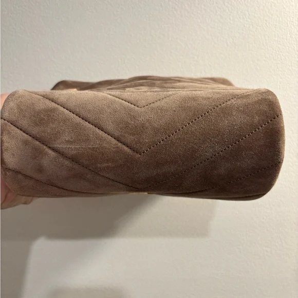 Yves Saint Laurent Brown Suede Crossbody Bag - Picture 5 of 9